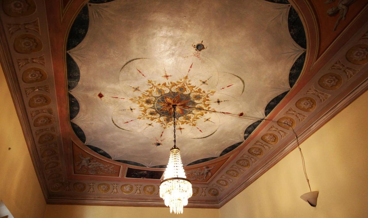 La Corte Affittacamere Foligno Bagian luar foto